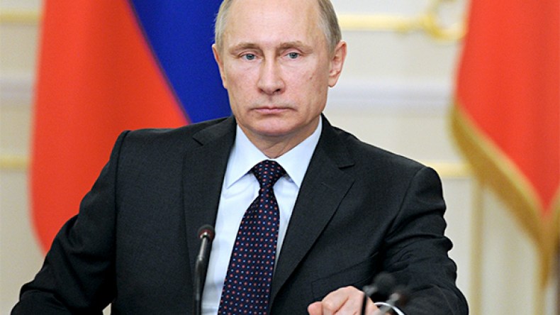 دستور يفضح المستور