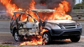 بريطانية تكتشف احتراق سيارتها على “الفايس بوك”!