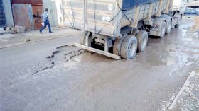 زعلان: شاحنات الوزن الثقيل تتحمّل مسؤولية تدهور الطرقات