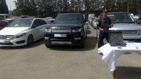 مهاجر يهرب سيارات مسروقة بأوروبا إلى تبسة