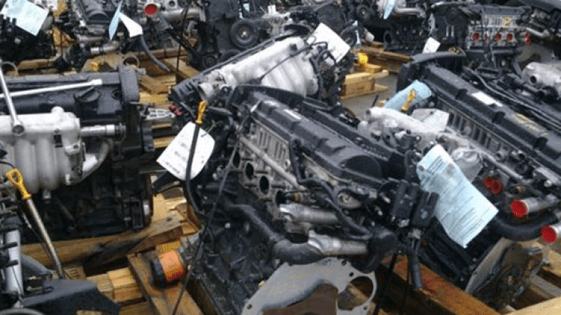 حجز 15 محركا و”خردة”سيارات قادمة من مرسيليا بميناء الجزائر