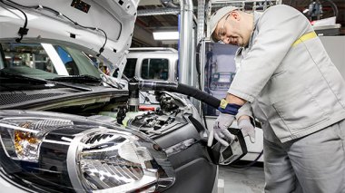 Industry Ministry Sets New Terms To Break Car Prices In Algeria