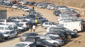 سماسرة السوق الموازية وراء أزمة السيارات.. ولا يمكن خفض الأسعار!