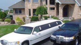 حيثيات نشاط شبكة تزوير السيارات الفخمة المسروقة من أوروبا