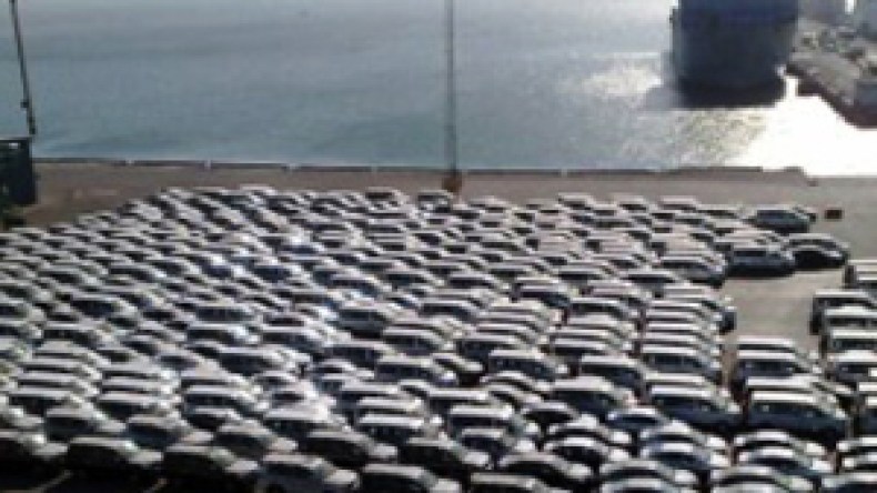 إلغاء القروض الاستهلاكية تقلص واردات السيارات بـ 4.16 في المائة