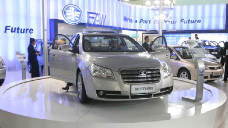 إنتعاش مبيعات السيارات بالجزائر رغم كسادها عالميا