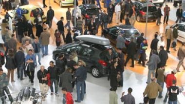 Des cadeaux en gros, des réductions jusqu’à 30 millions dans les prix des voitures