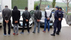 تفكيك عصابة دولية واسترجاع 15 سيارة مزورة الوثائق بالشرق