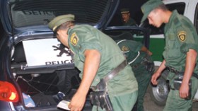 إدانة  مغربي  بخمس  سنوات  سجنا  غيابيا  عن  تهمة  تهريب  السيارات