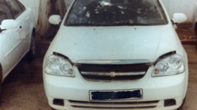 4   نساء  يقدن  شبكة  دولية  لتزوير  وتهريب  السيارات  بباتنة