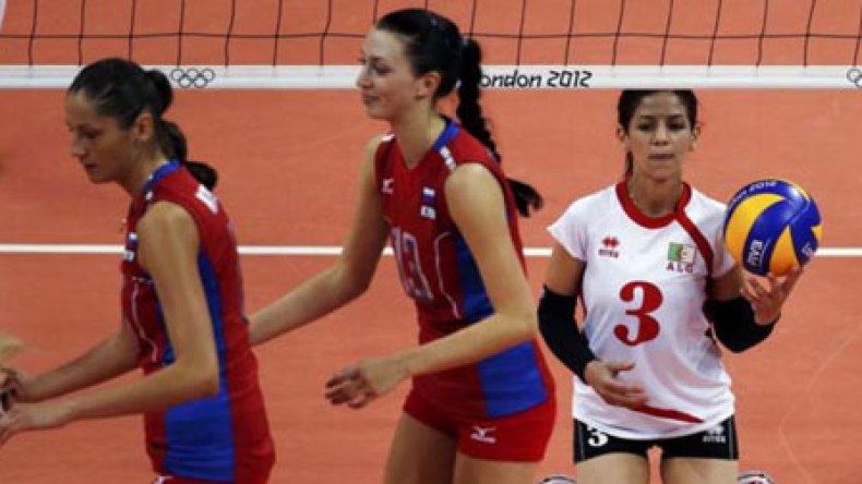 إناث الكرة الطائرة يتجرّعن مرارة الهزيمة الرابعة