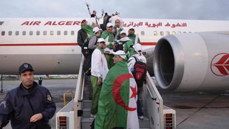 أربع طائرات لنقل مشجعي الخضر إلى جنوب إفريقيا