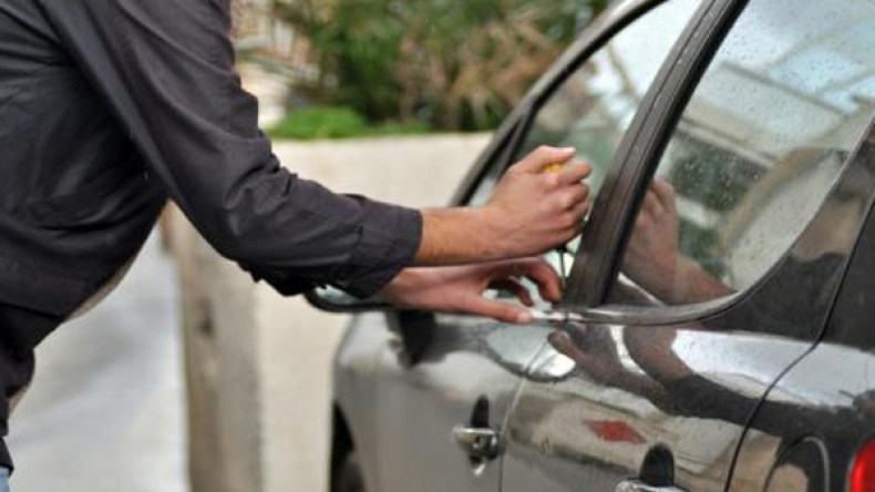 توقيف عصابة وطنية لسرقة سيارات المواطنين
