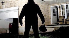 .لص أمريكي يتصل بالشرطة لتنقذه من ضحيته!