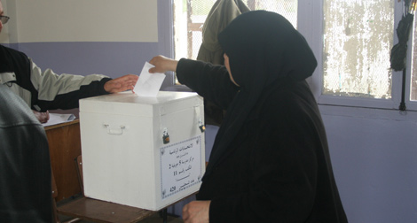 Lawyers blame political parties for not filing suits against vote riggers