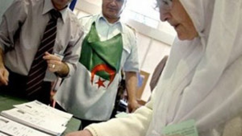 السلطة‭ ‬في‭ ‬الجزائر‭ ‬هي‭ ‬الحكم‭ ‬والخصم‭ ‬في‭ ‬العملية‭ ‬الانتخابية