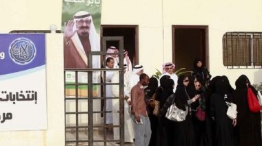 Arabie Saoudite : le Conseil consultatif recommande le vote des femmes…en 2015
