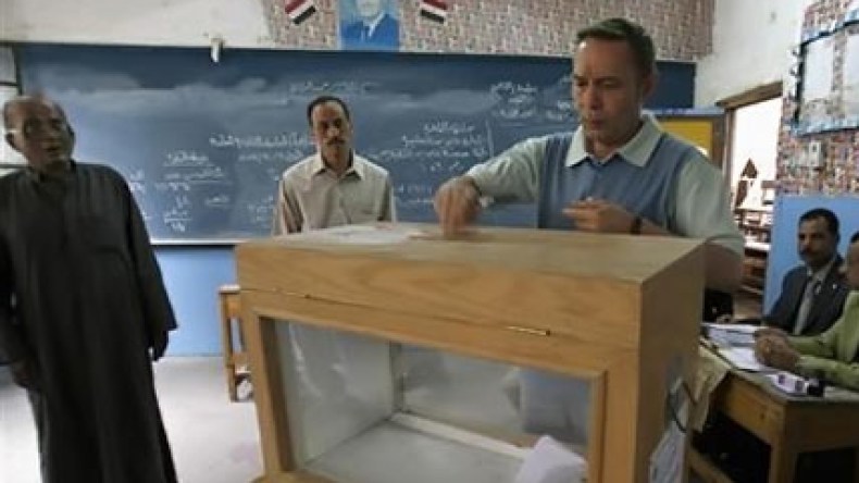 مصر: 100 جنيه غرامة للمتخلفين عن الاستفتاء على الدستور