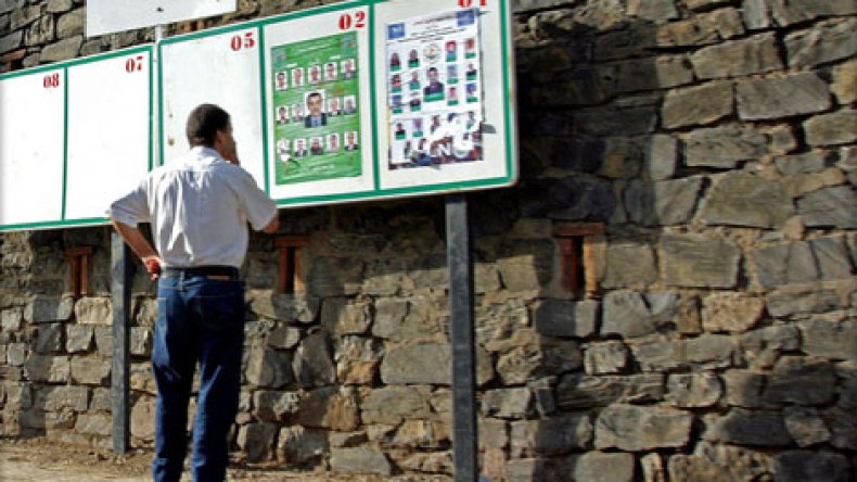 صديقي يراسل سلال لمنع استغلال وسائل الدولة في الحملة