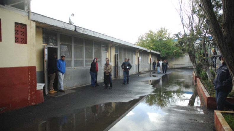 حضر المطر والزلزال وغابت طوابير المنتخبين