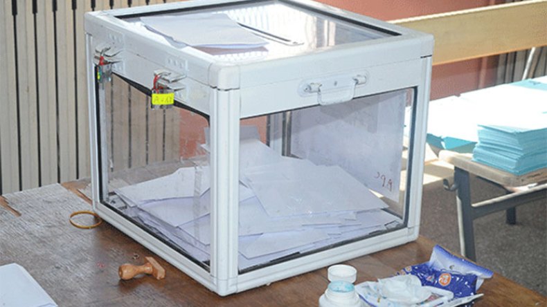 السلطة الوطنية للانتخابات جاهزة لإنجاح استفتاء الدستور