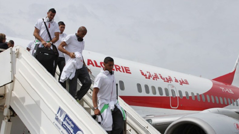 الخضر يطيرون إلى كيغالي..وتقديم موعد السفر يخلط حسابات الفاف