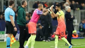 بونجاح وباجيو ودحماني سبقوا محرز إلى هذا الإستبدال “الغريب”