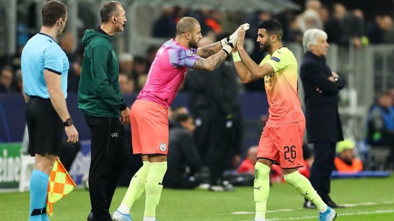 بونجاح وباجيو ودحماني سبقوا محرز إلى هذا الإستبدال “الغريب”