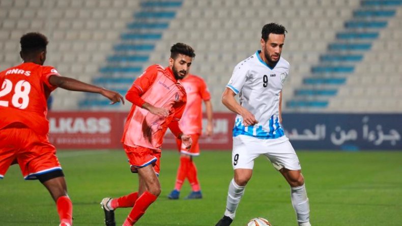 “بن يطو” يسرح ويمرح في ملاعب قطر