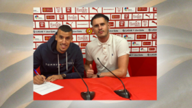 رسميا.. عريبي زميلا لِفرحات في فريق نيم