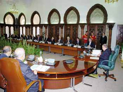 Bouteflika convoque un Conseil des ministres pour lundi prochain