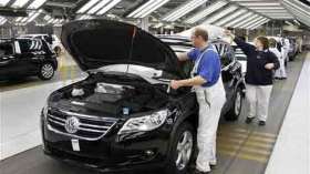 “فولكسفاغن” تلتحق بـ “رونو” وتقرر إقامة مصنعها بالمغرب بدل الجزائر