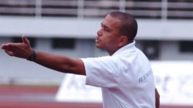 منافس “الخضر”.. مدرب جديد لمنتخب السيشل