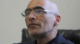 تأجيل بيع ممتلكات “الوعد الصادق” بالمزاد