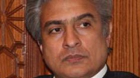 الإعلام‭ ‬الرسمي‭ ‬المصري‭ ‬كتب‭ ‬شهادة‭ ‬وفاته‭ ‬