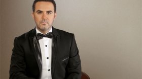 “أتمنى تعلم اللهجة الجزائرية وأشكر الجمهور الجزائري على دعمه لفني”