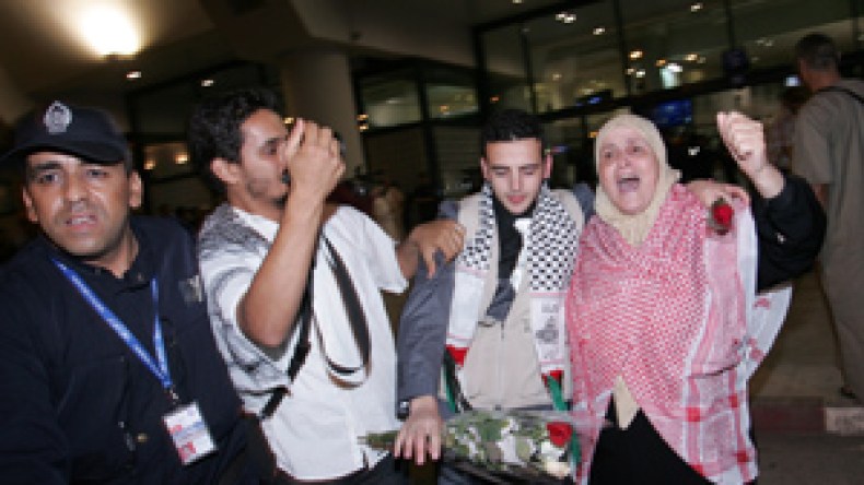 جزائريو أسطول الحرية تعاهدوا في سجون إسرائيل على العودة