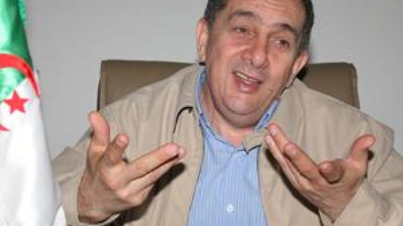 وحيد بوعبد الله للشروق: “التأخر خلقته السلطات السعودية والجوية الجزائرية تكفلت بكل المعتمرين”