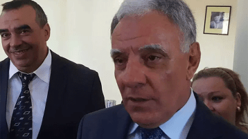 احترموا خصوصية الناس!