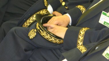 Bouteflika procède à un large mouvement des walis