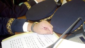 ولاة ورؤساء دوائر وأميار ممنوعون من أداء الحج