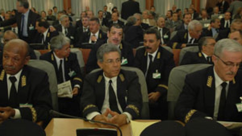 أوامر للولاة بإستحداث مصالح إصغاء للمواطنين ” المحقورين “