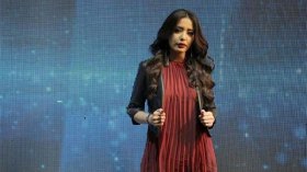 بأمر من أحلام..الأمن اللبناني يسحب جوازسفر الجزائرية كاميليا ورد ويمنع مغادرتها لبنان!!