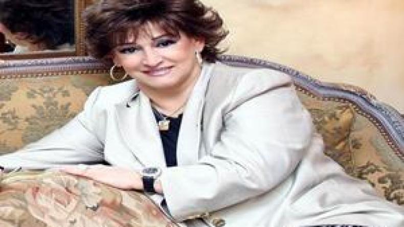 نقاد‭ ‬مصريون‭ ‬ينتقدون‭ ‬وردة‭ ‬الجزائرية‭ ‬وينصحونها‭ ‬بالاعتزال‭ ‬