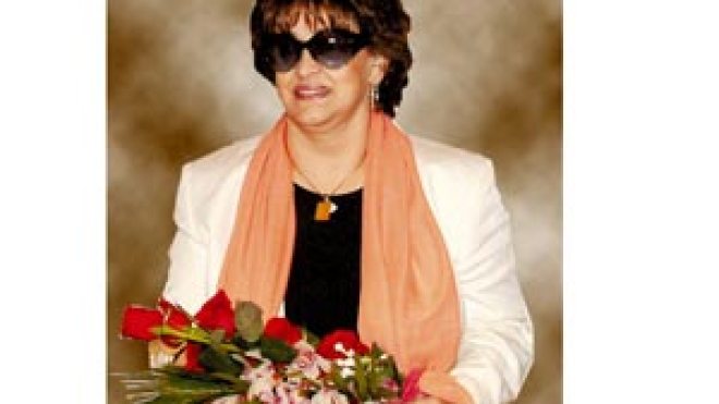 وردة‮ ‬تبيع‮ ‬حياتها‮ ‬بأربعة‮ ‬ملايين‮ ‬دولار