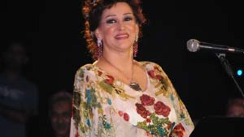 إيقاع “مليت من الغربة” فجر الخلاف بين وردة والشرنوبي