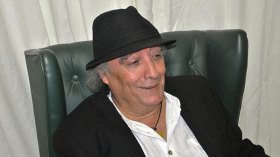 الجوائز الأدبية تصنع النجوم وتصنع العداوة أيضا