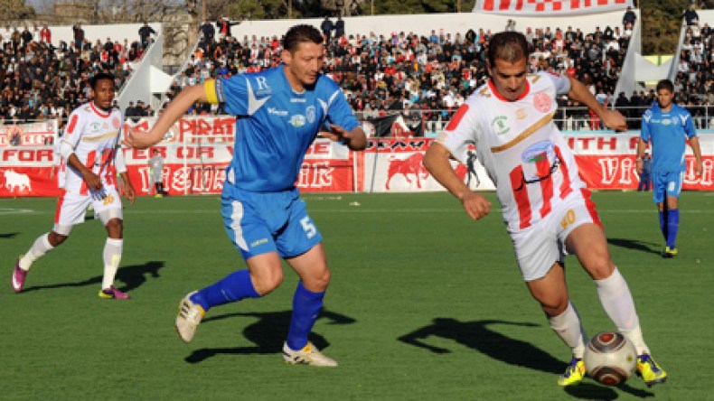 شباب قسنطينة ووداد تلمسان: لمن سيتبتسم حظ نصف النهائي ؟