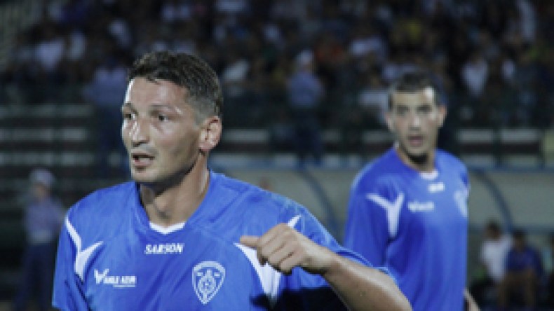 وداد‭ ‬تلمسان‭ ‬: الكتيبة‭ ‬الزرقاء‭ ‬تواصل‭ ‬التجنيد‭ ‬