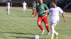 مباركي‭ ‬يطير‭ ‬نحو‭ ‬إسبانيا‭ ‬والزرقاء‭ ‬تواصل‭ ‬تحضيراتها‭ ‬